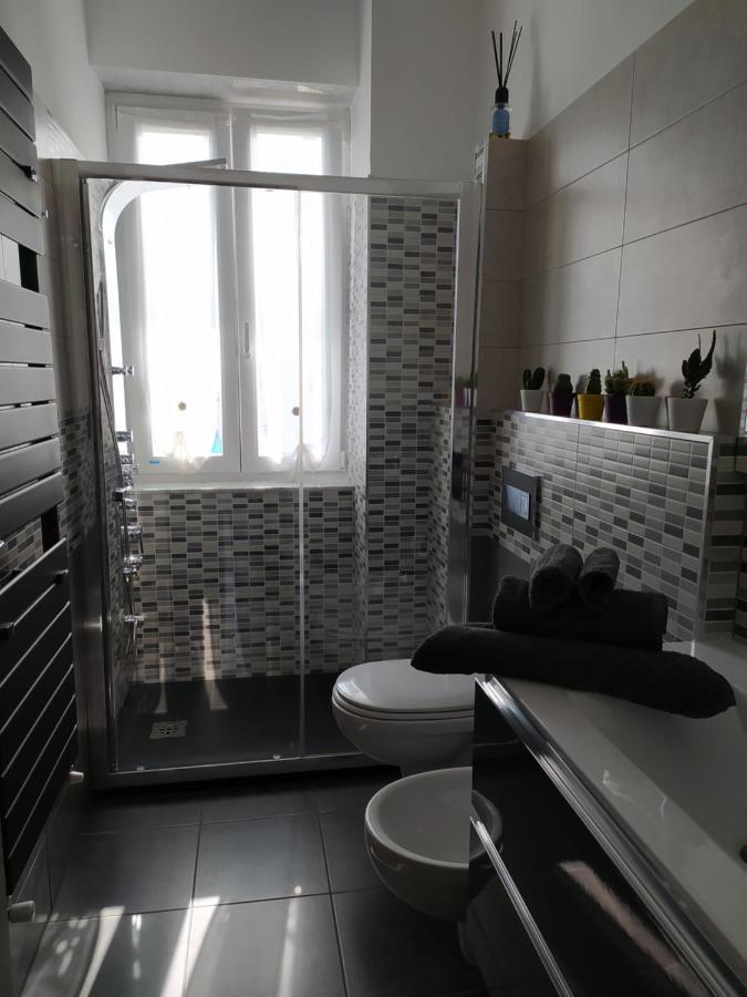 Ad Un Passo Dal Mare Appartement Savona Buitenkant foto